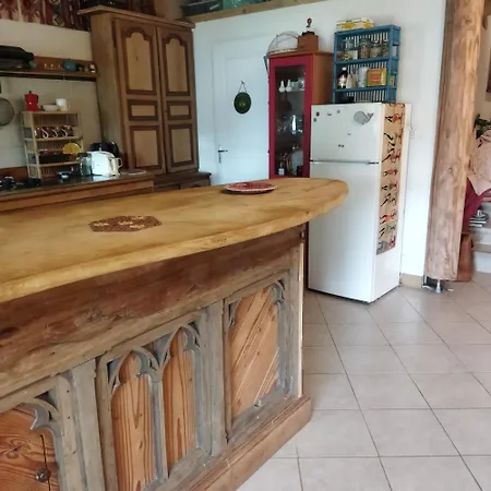 Les Tresors Du Celles (Languedoc-Roussillon)